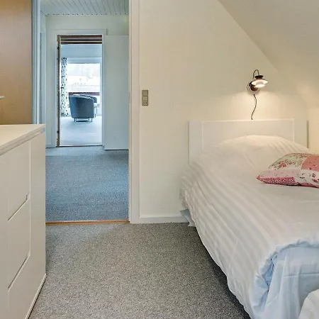 Holiday Home Vestre V *